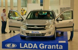 Lada Granta, ВАЗ, седан, авто, российский автомобиль